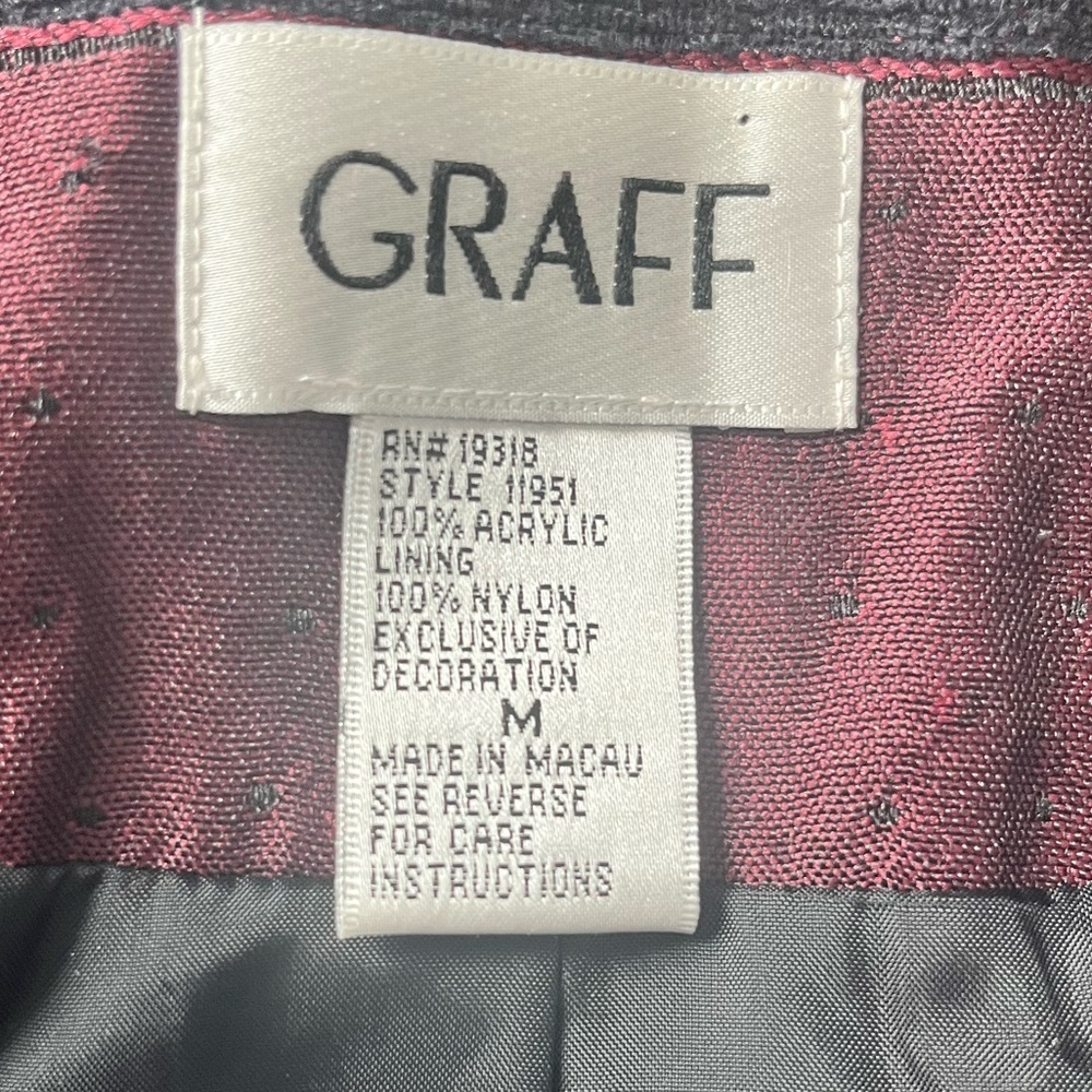 Graff Multimedia Tapestry Patchwork Button Down C… - image 8